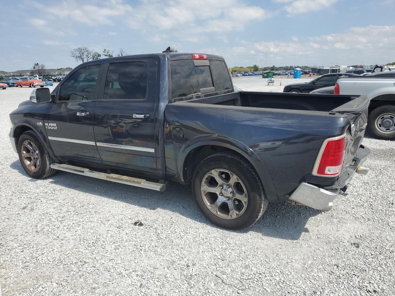 2015 RAM 1500 LARAM - Image 2