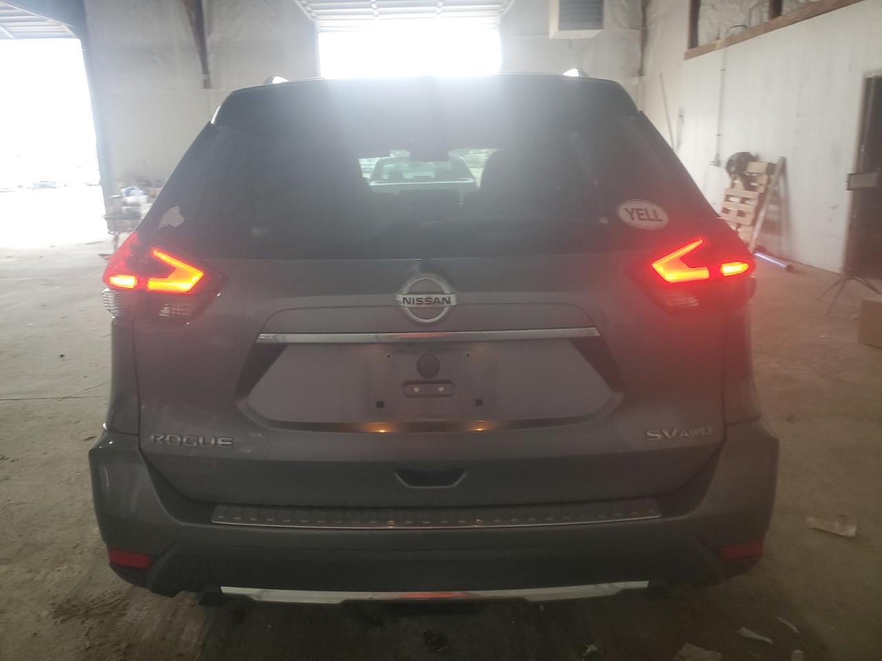 2017 NISSAN ROGUE S - Image 6
