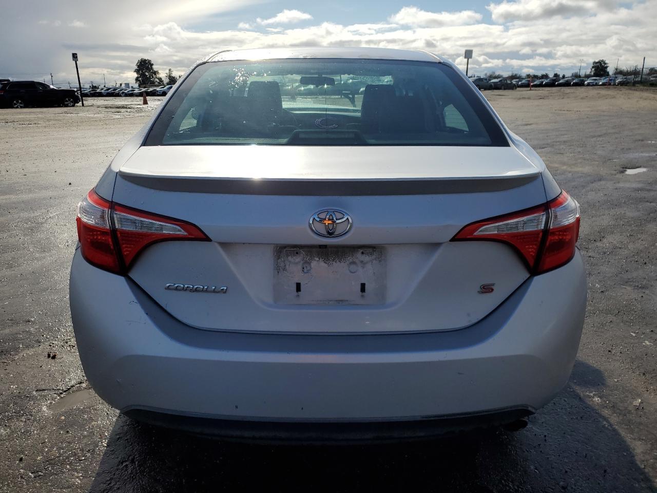 2015 TOYOTA COROLLA L - Фото 6