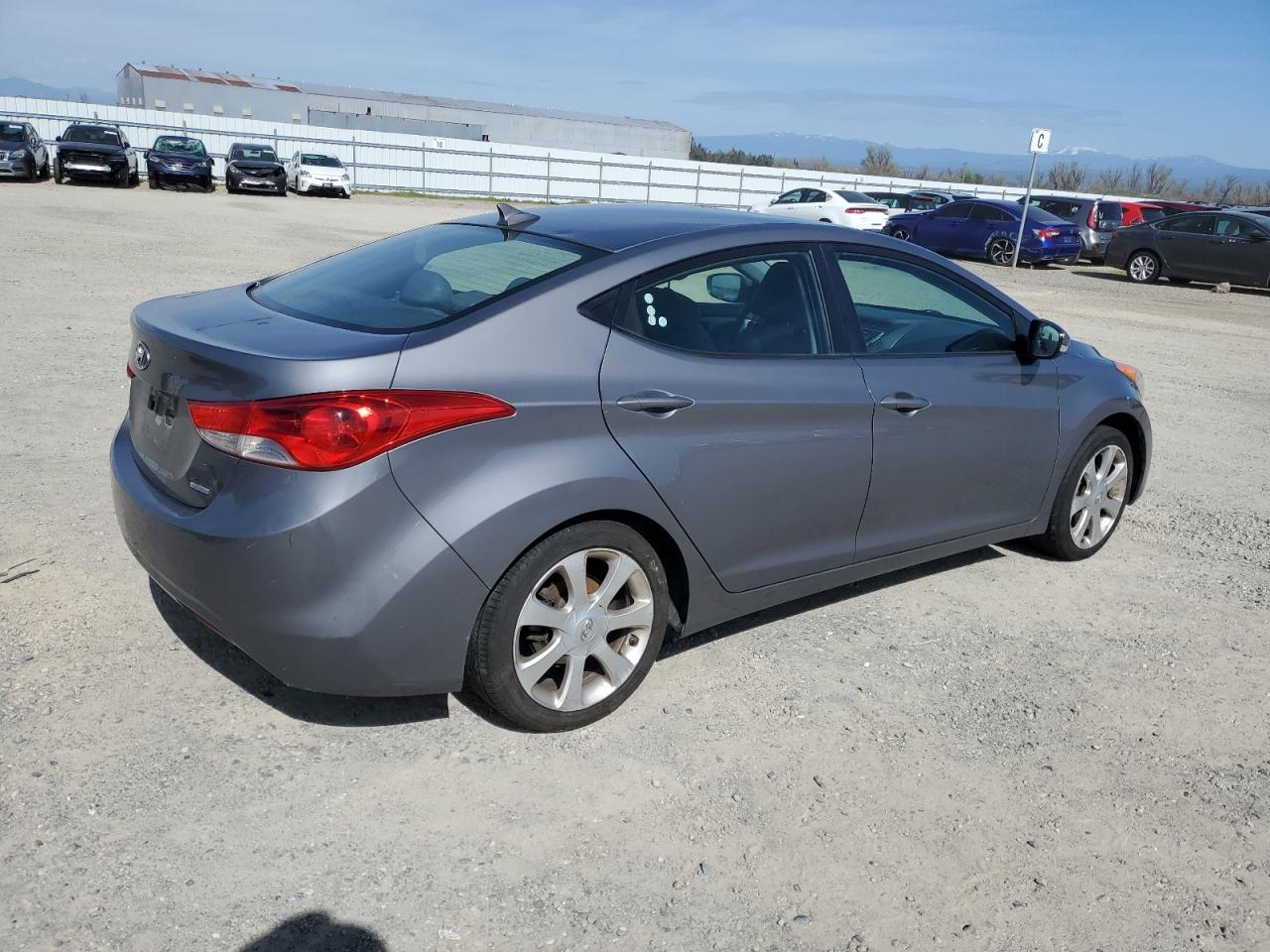 2011 HYUNDAI ELANTRA GL - Image 3