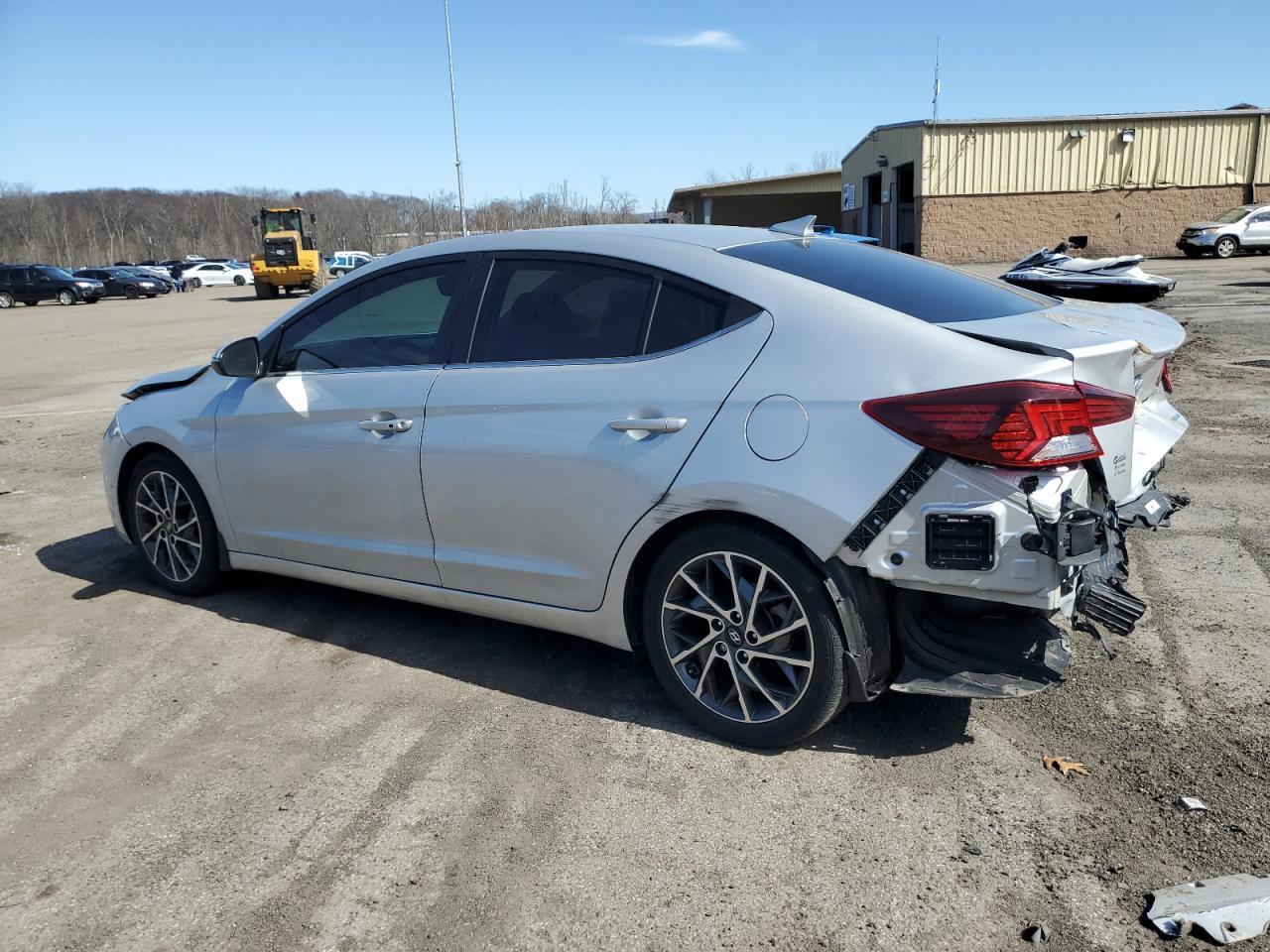 2019 HYUNDAI ELANTRA SE - Image 2