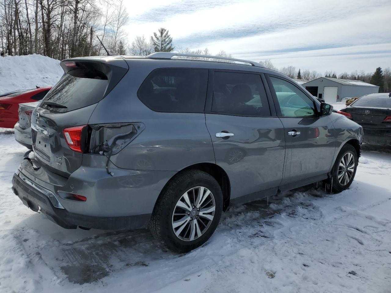 2017 NISSAN PATHFINDER - Image 3