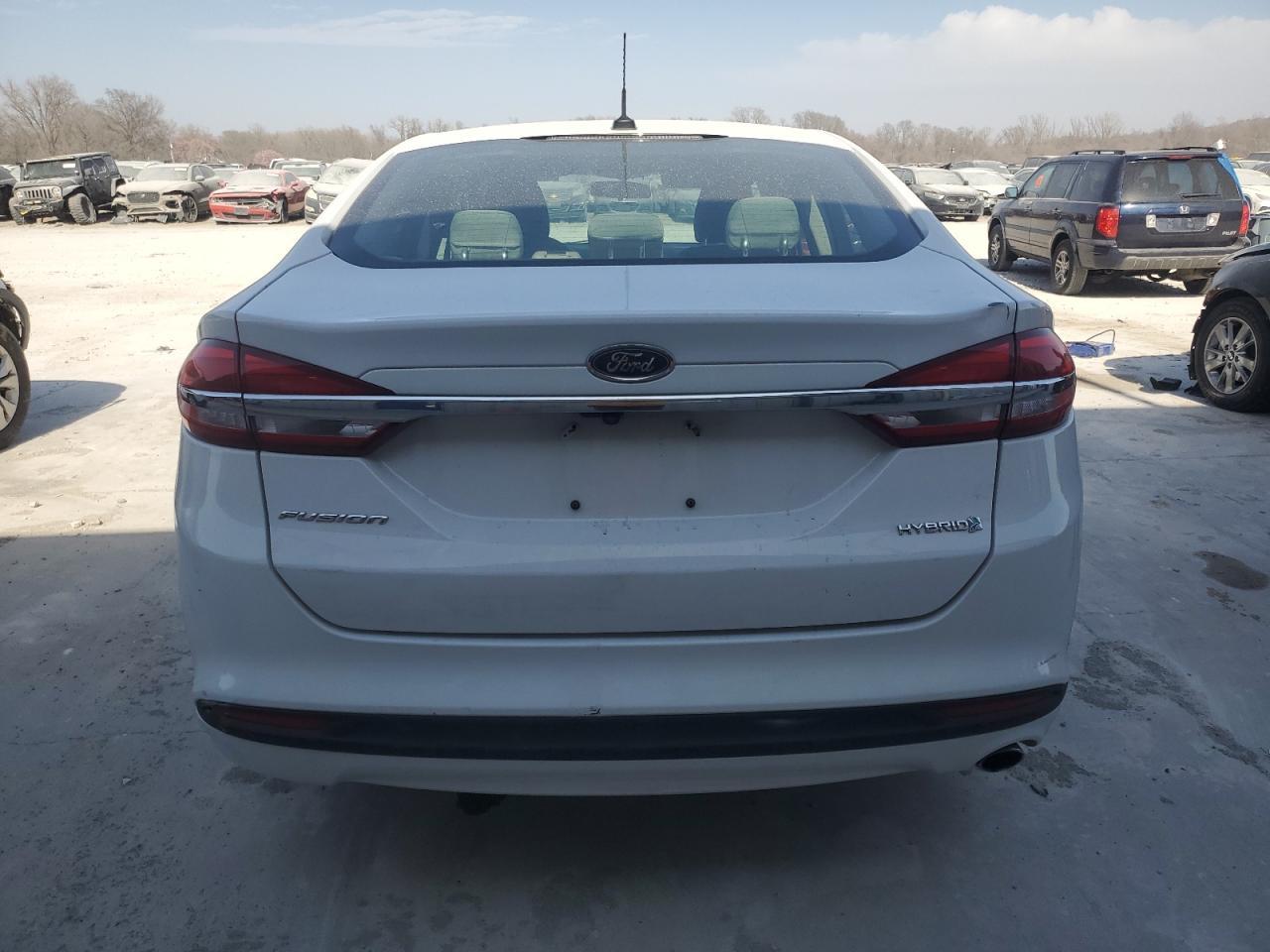 2017 FORD FUSION S H - Фото 6