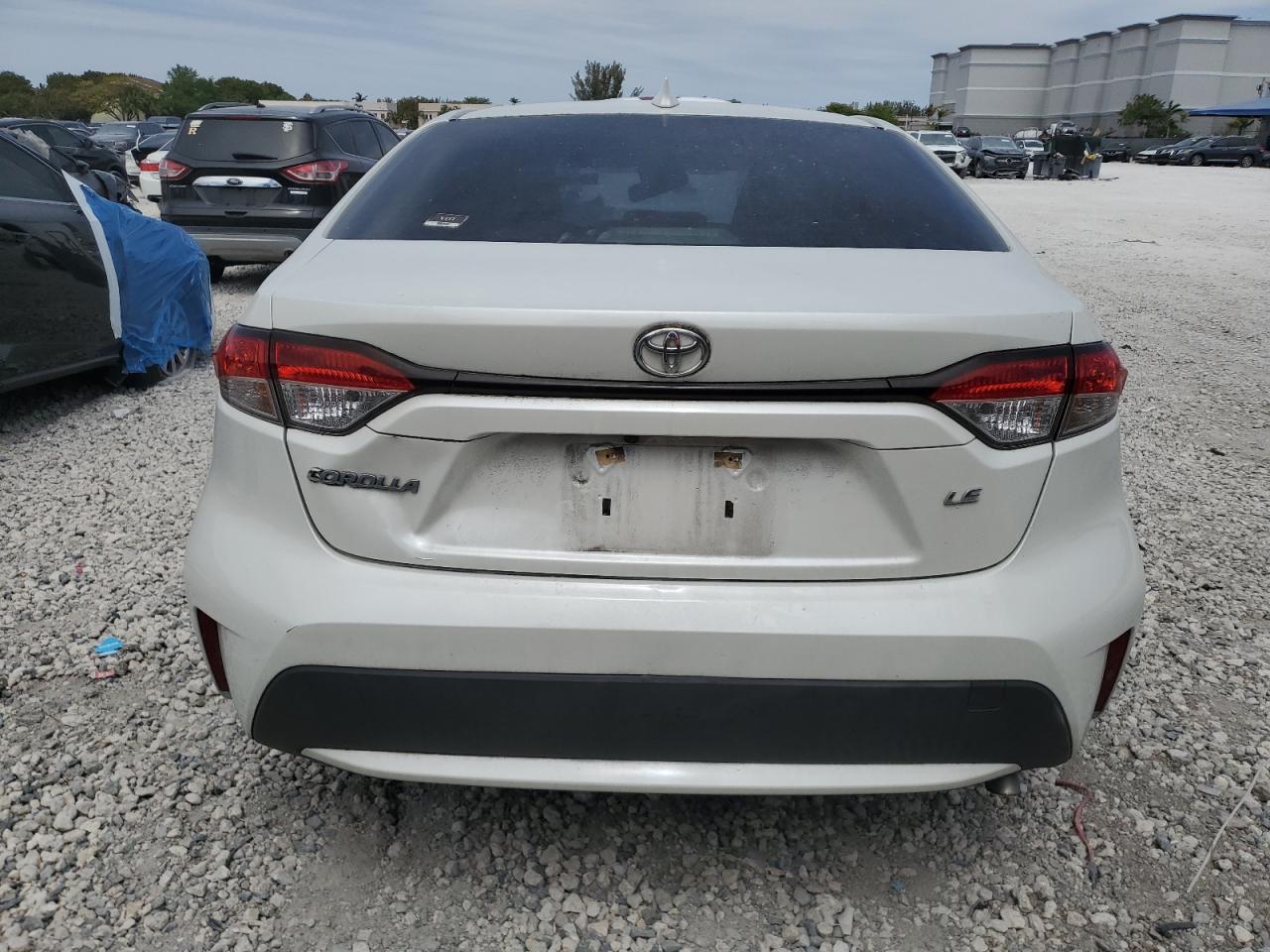 2020 TOYOTA COROLLA LE - Фото 6
