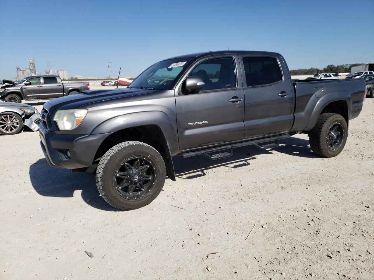2013 TOYOTA TACOMA DOU
