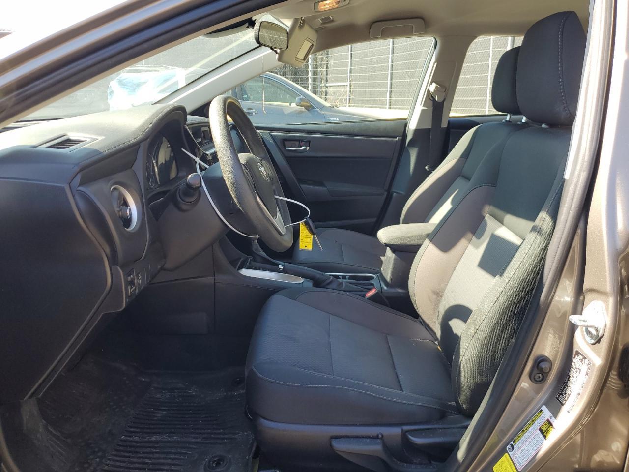 2019 TOYOTA COROLLA L - Image 7
