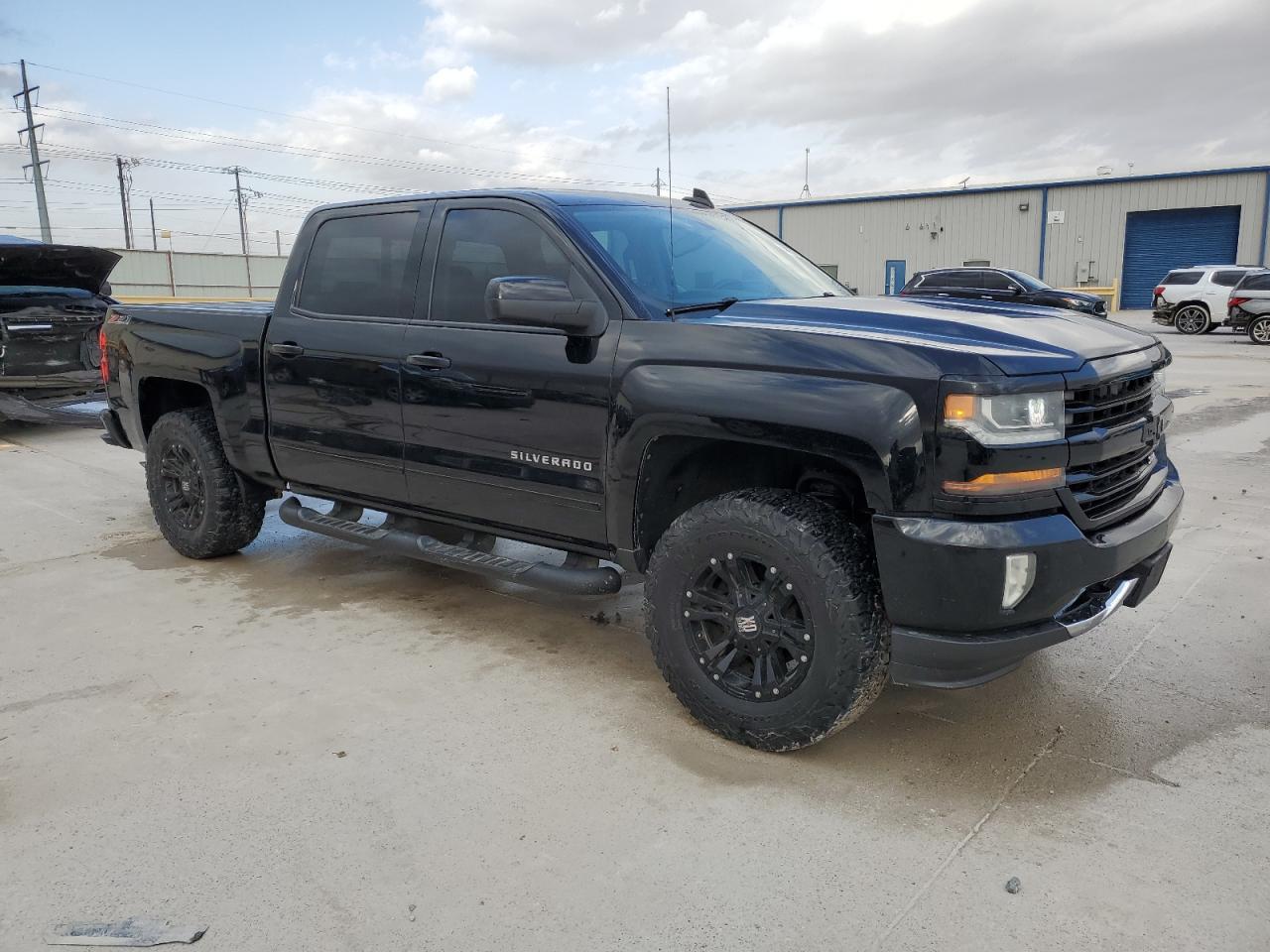 2016 CHEVROLET SILVERADO - Image 4