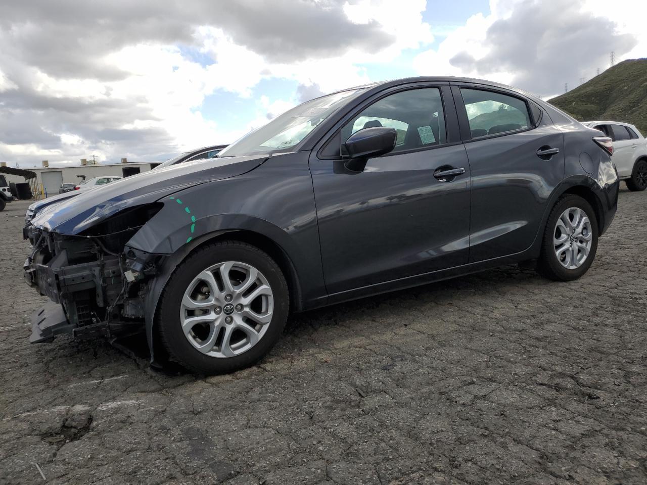 2017 TOYOTA YARIS IA