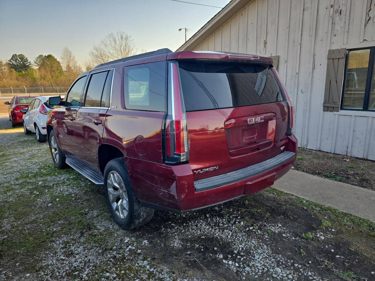 2016 GMC YUKON SLT - Фото 3