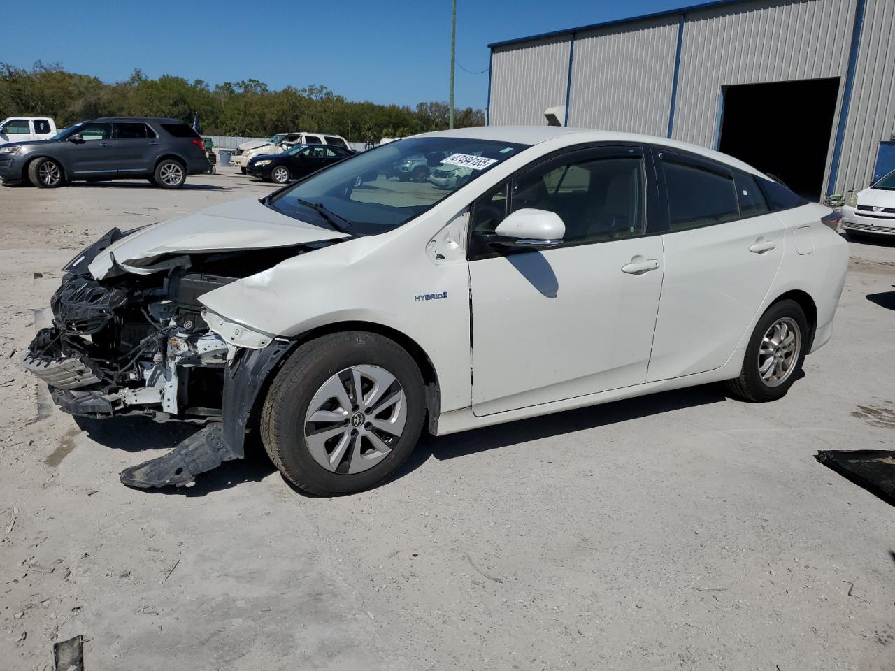 2016 TOYOTA PRIUS