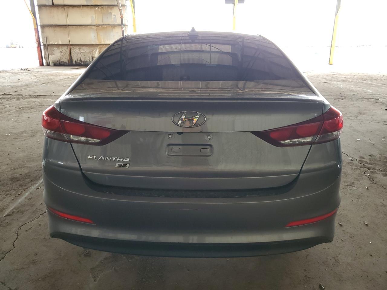 2018 HYUNDAI ELANTRA SE - Image 6