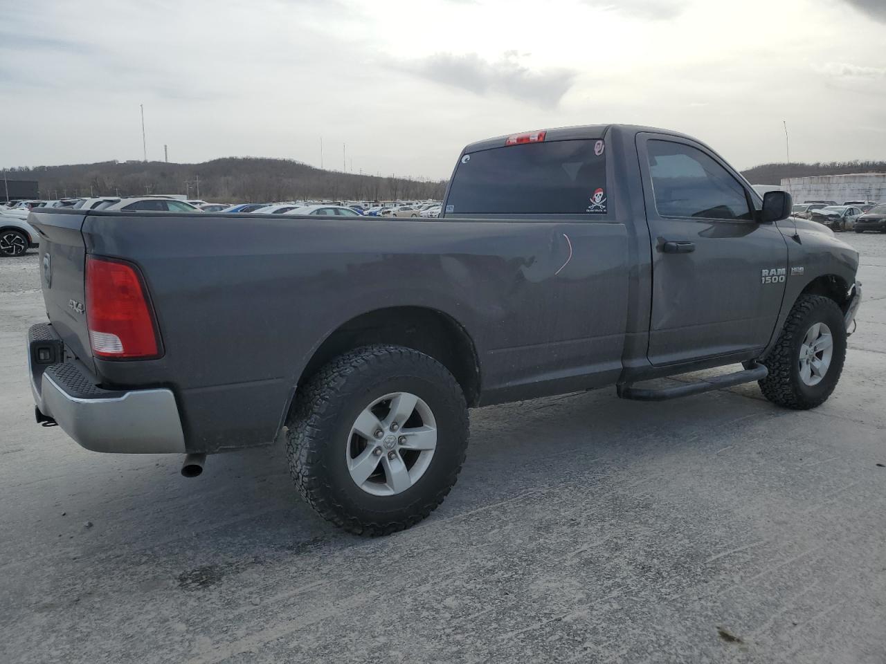 2017 RAM 1500 ST - Фото 3