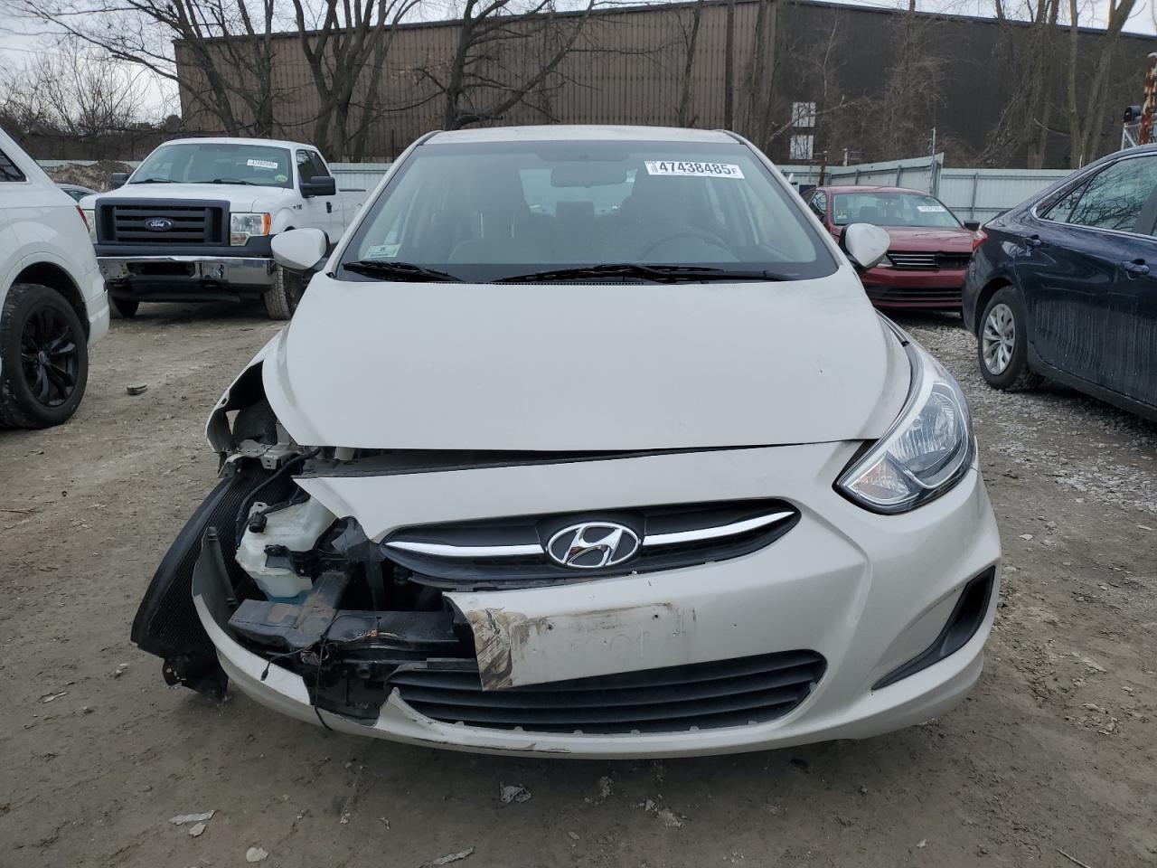 2015 HYUNDAI ACCENT GLS - Image 5