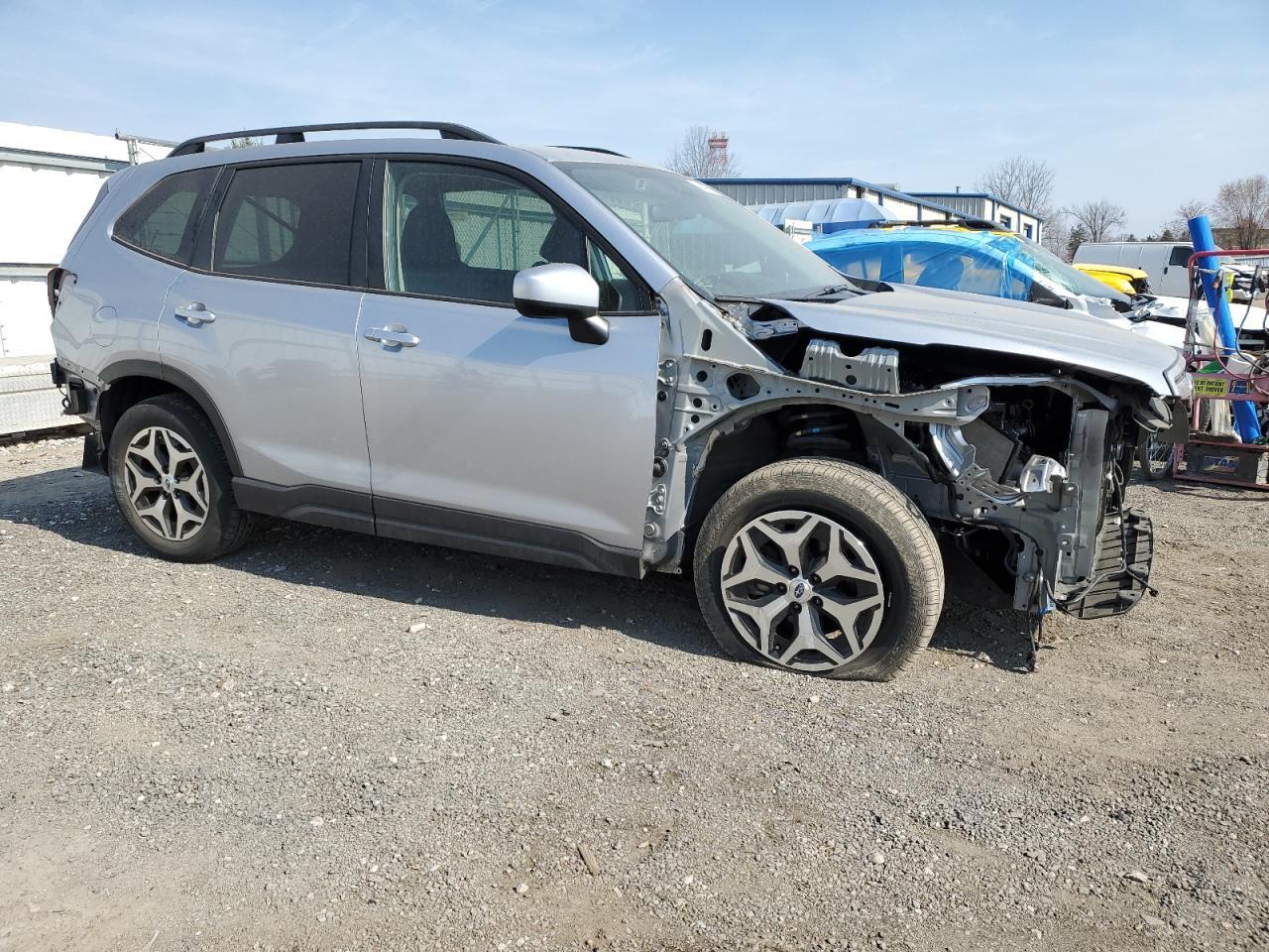 2021 SUBARU FORESTER P - Фото 4