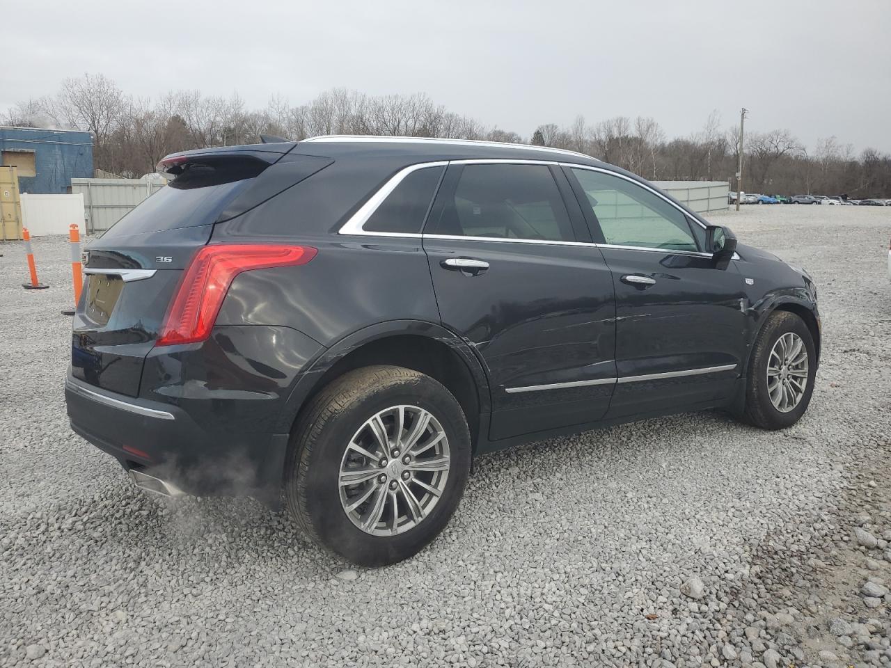2019 CADILLAC XT5 LUXURY - Image 3