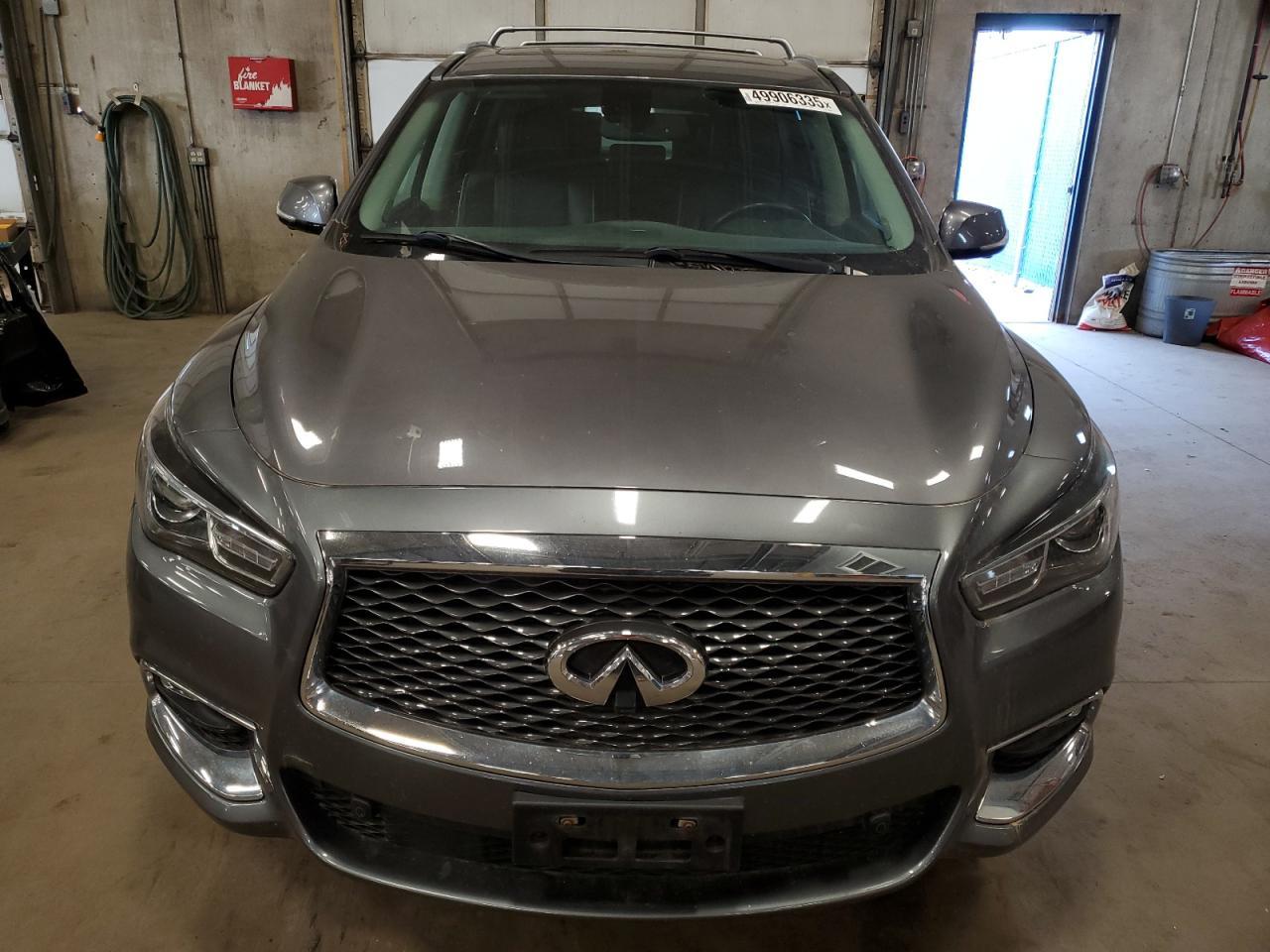 2017 INFINITI QX60 - Фото 5