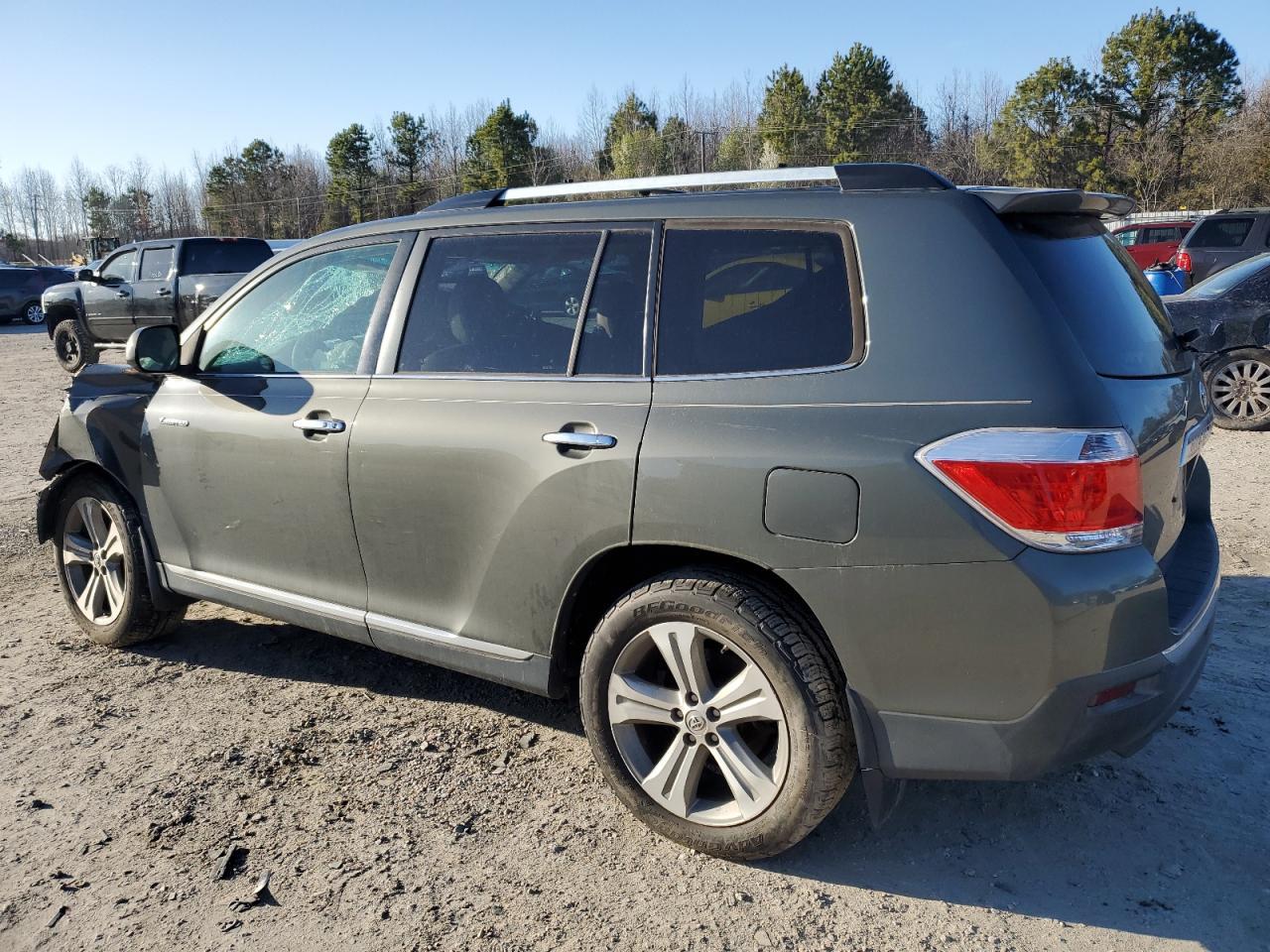 2012 TOYOTA HIGHLANDER - Image 2
