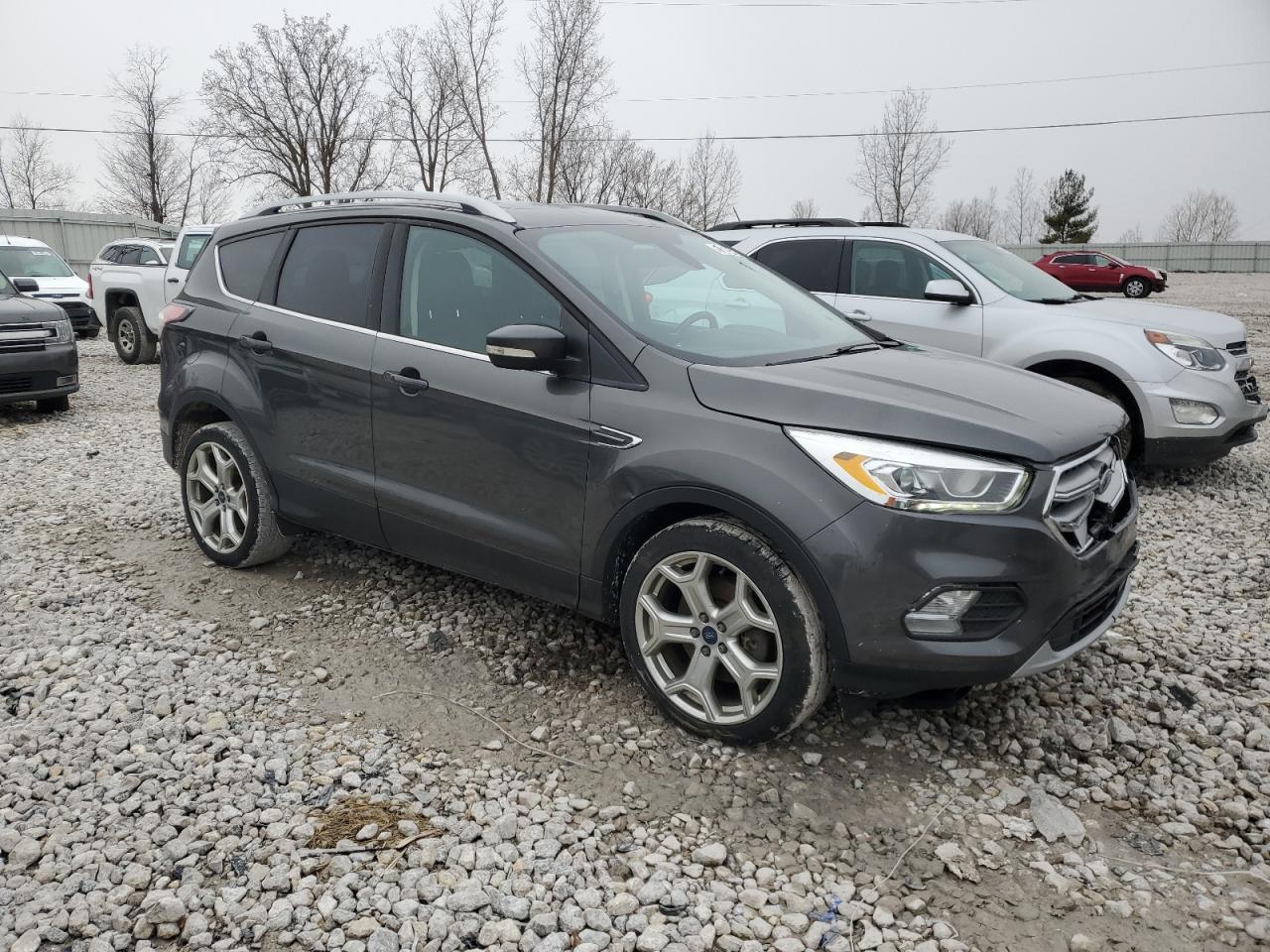 2017 FORD ESCAPE TIT - Image 4