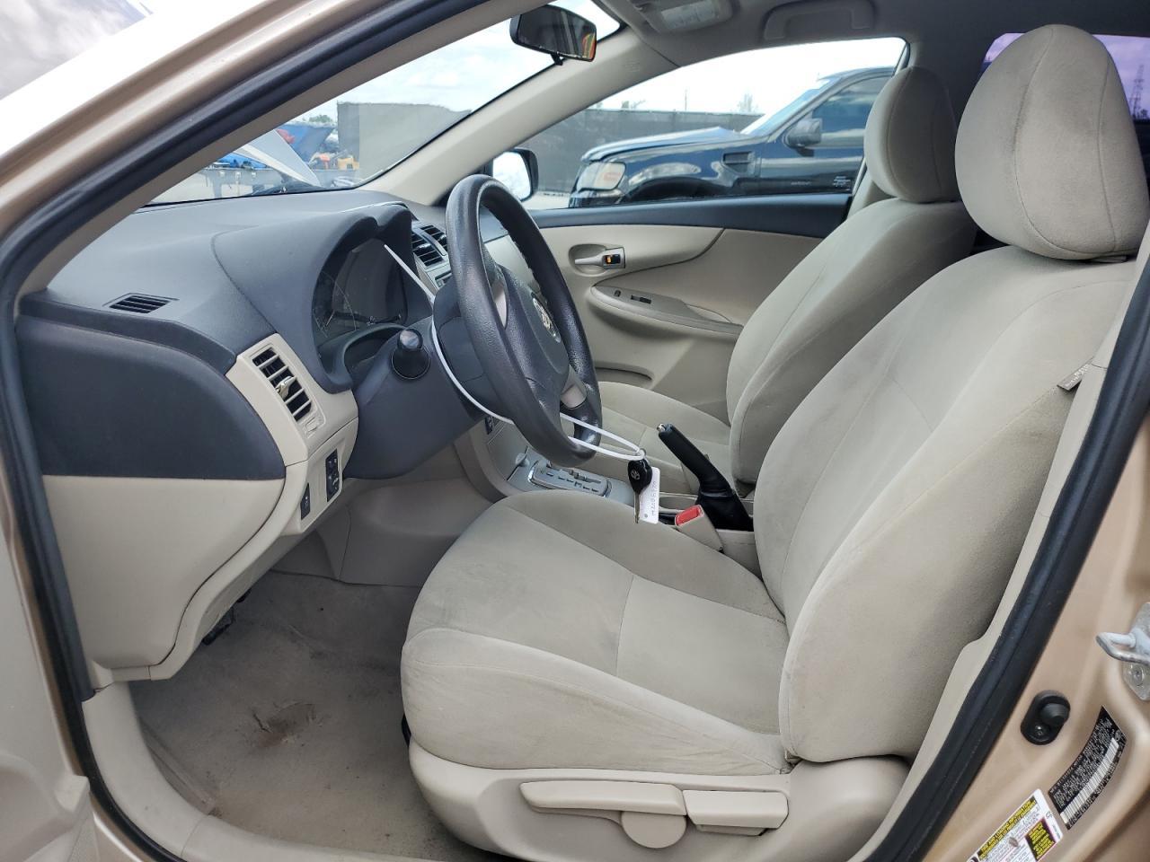 2013 TOYOTA COROLLA BA - Image 7