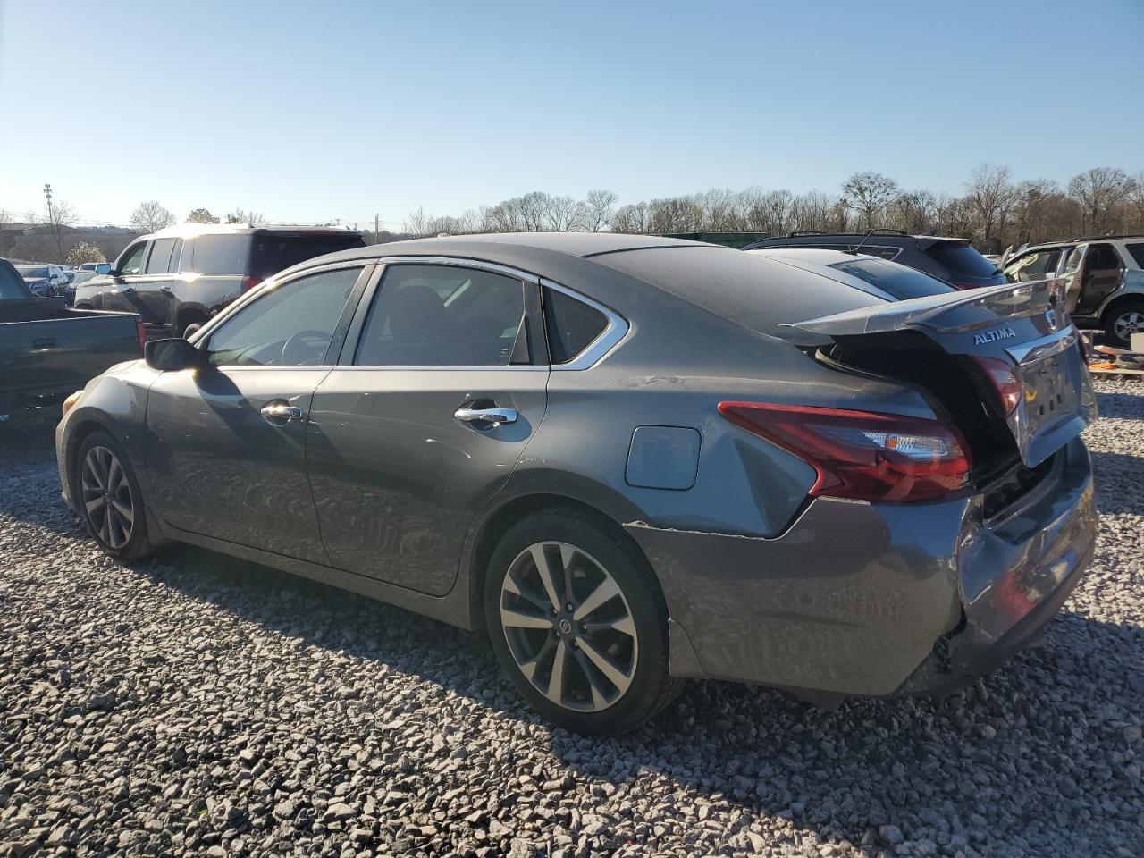 2017 NISSAN ALTIMA 2.5 - Фото 2