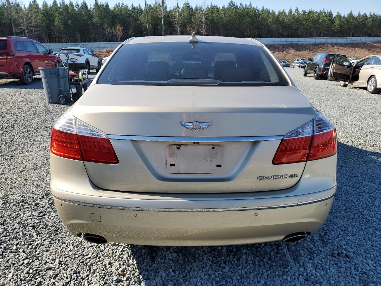 2011 HYUNDAI GENESIS 4. - Image 6