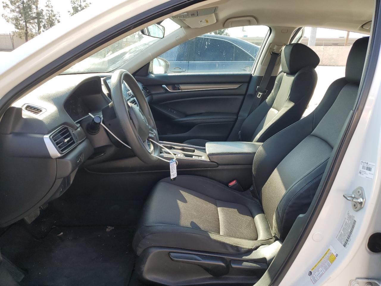 2018 HONDA ACCORD LX - Фото 7