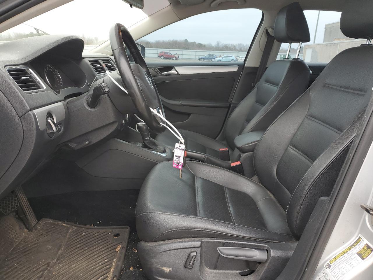 2014 VOLKSWAGEN JETTA SE - Image 7
