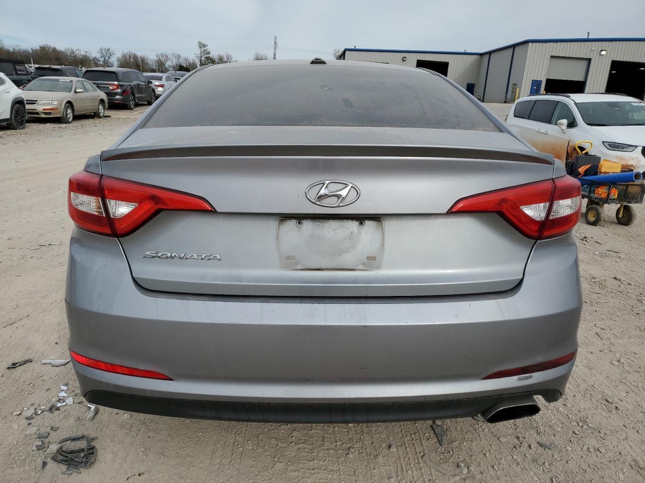 2017 HYUNDAI SONATA SE - Фото 6