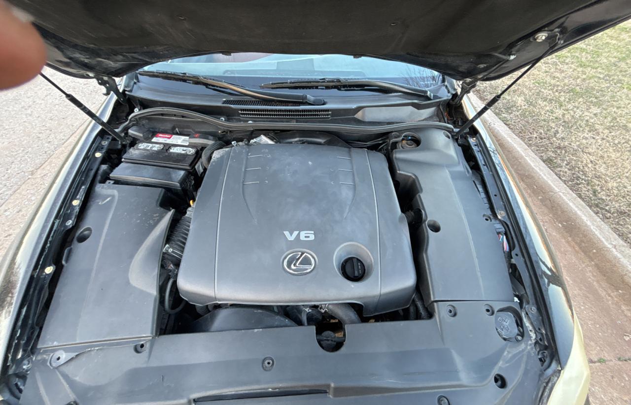 2011 LEXUS IS 250 - Image 7