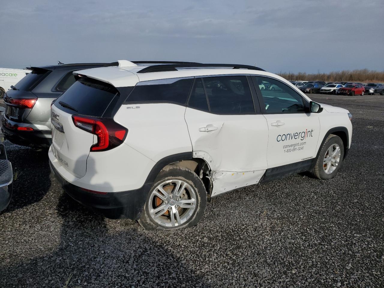 2023 GMC TERRAIN SL - Фото 3