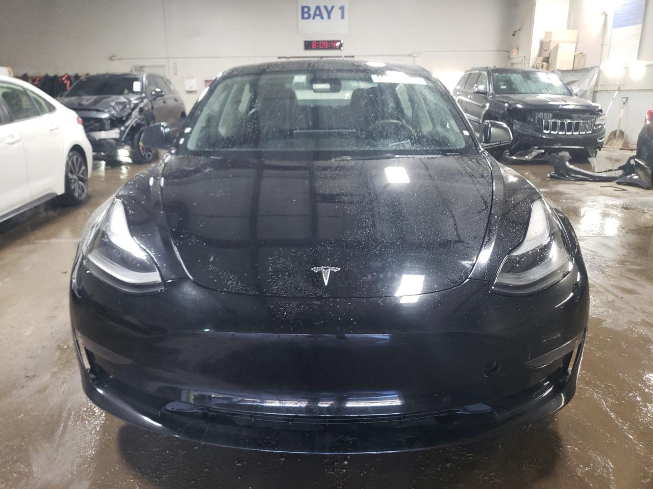 2022 TESLA MODEL 3 - Image 5