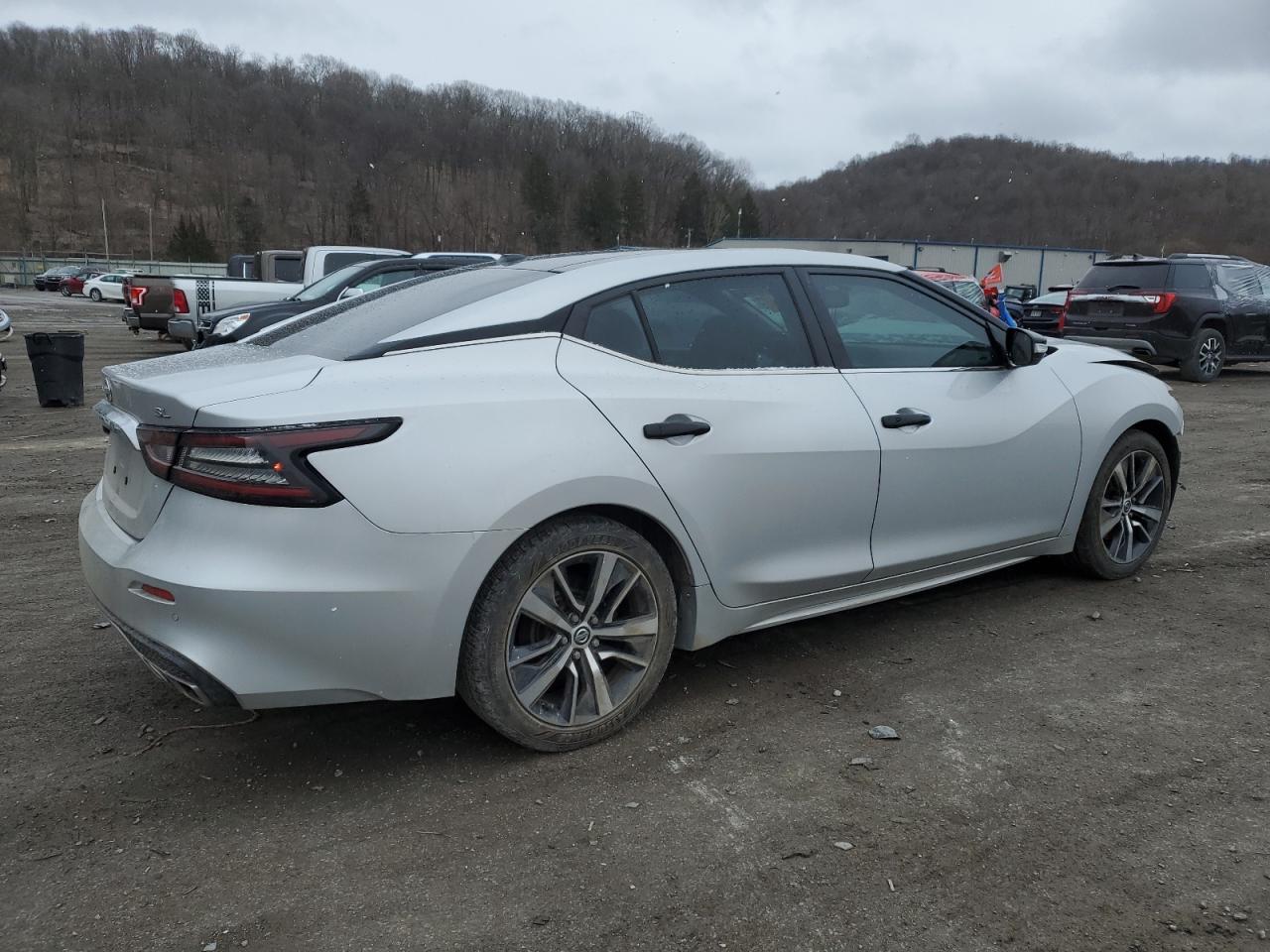 2019 NISSAN MAXIMA S - Фото 3
