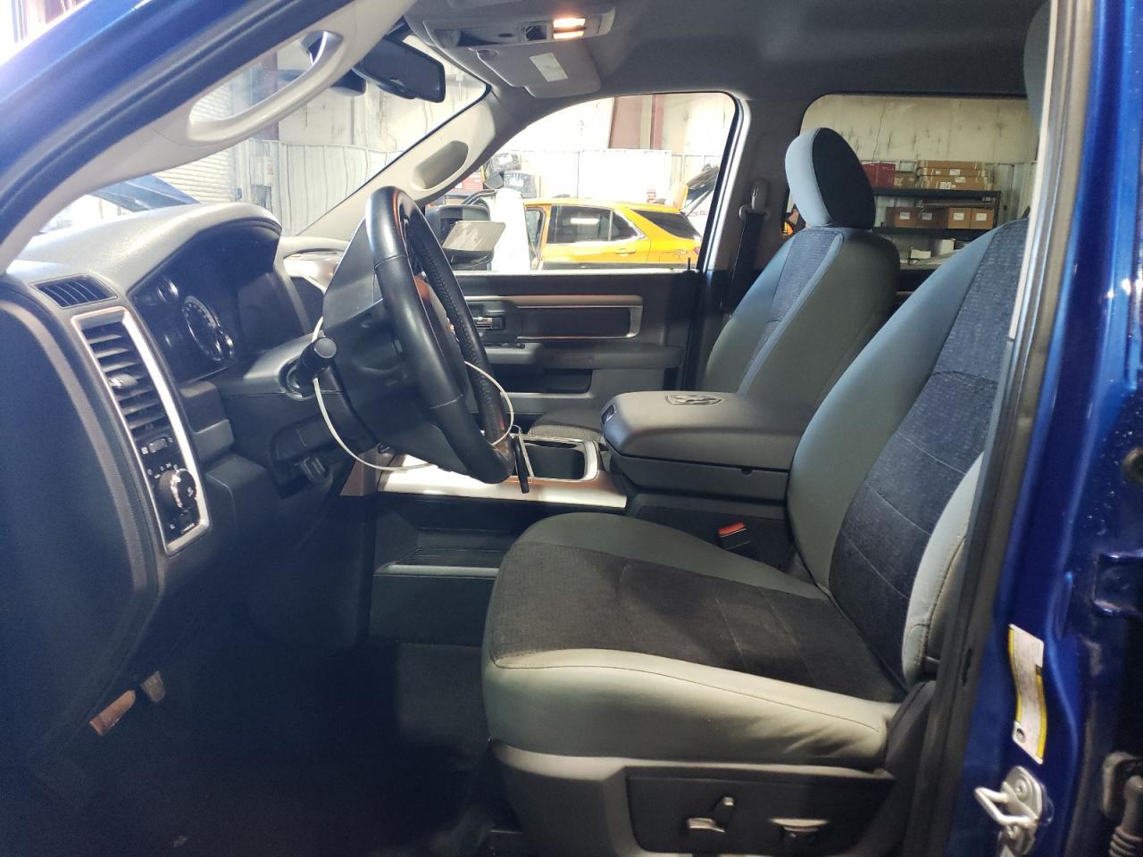 2017 RAM 1500 SLT - Фото 7