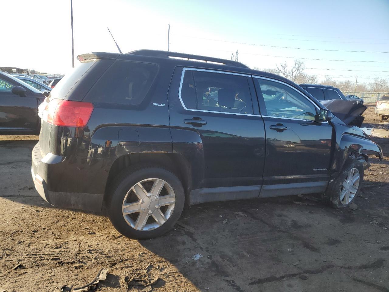 2012 GMC TERRAIN SL - Image 3