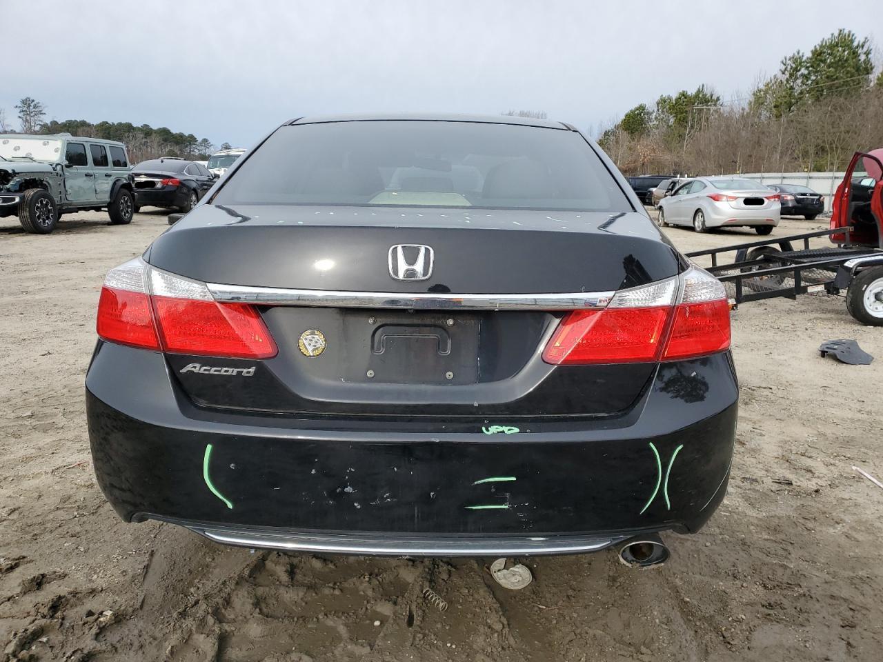 2014 HONDA ACCORD LX - Фото 6
