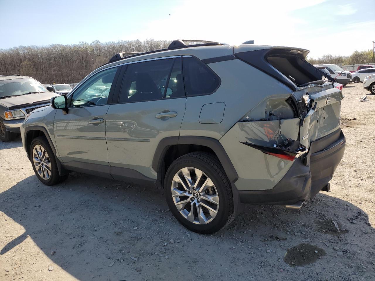 2020 TOYOTA RAV4 XLE P - Image 2