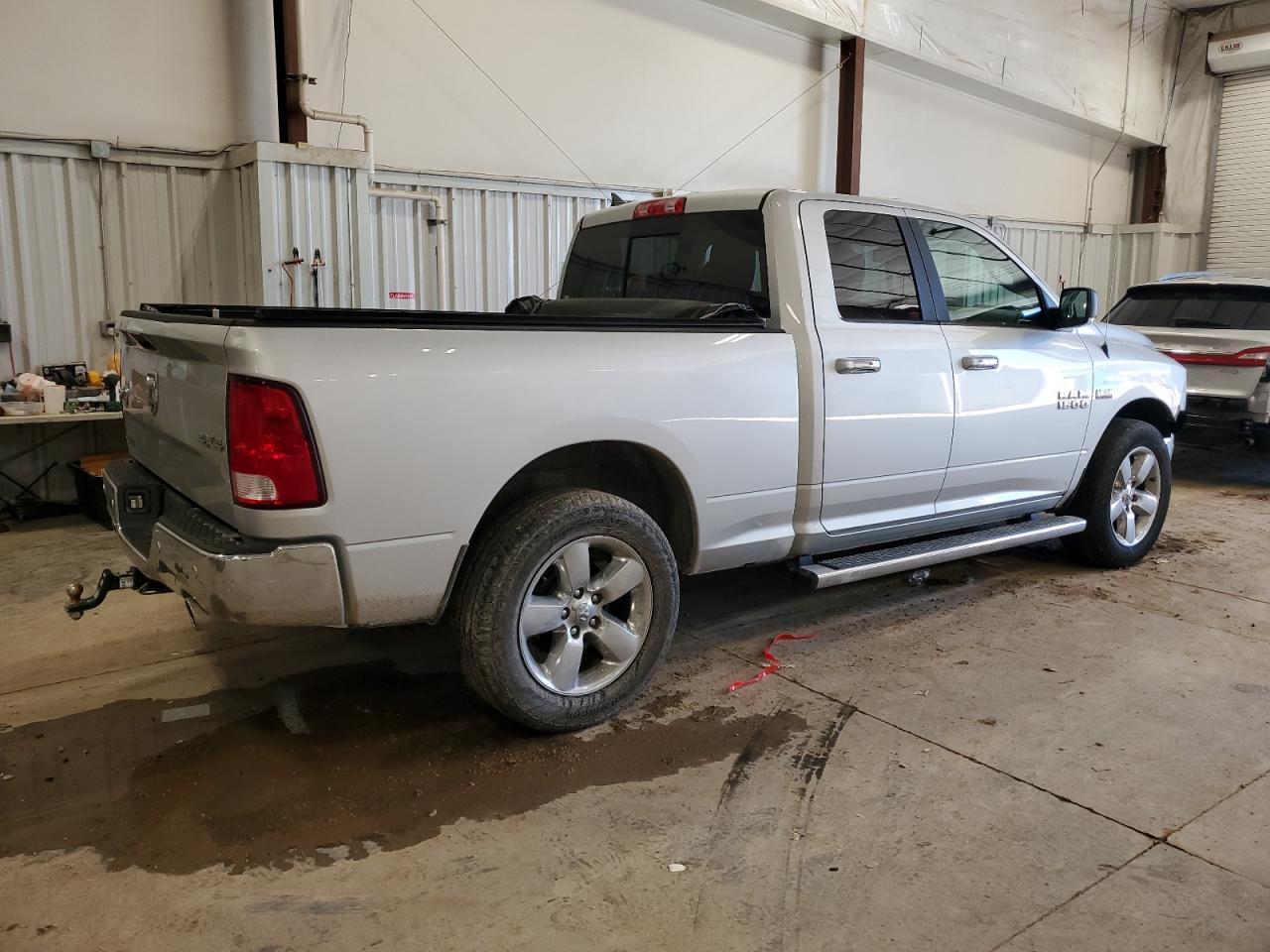 2017 RAM 1500 SLT - Image 3
