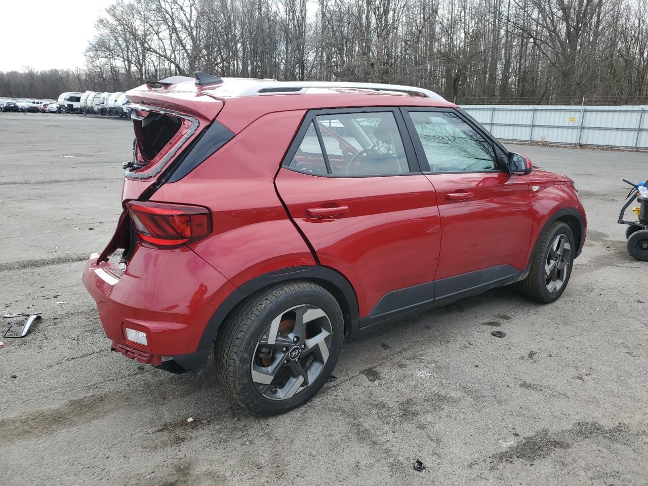 2022 HYUNDAI VENUE SEL - Фото 3