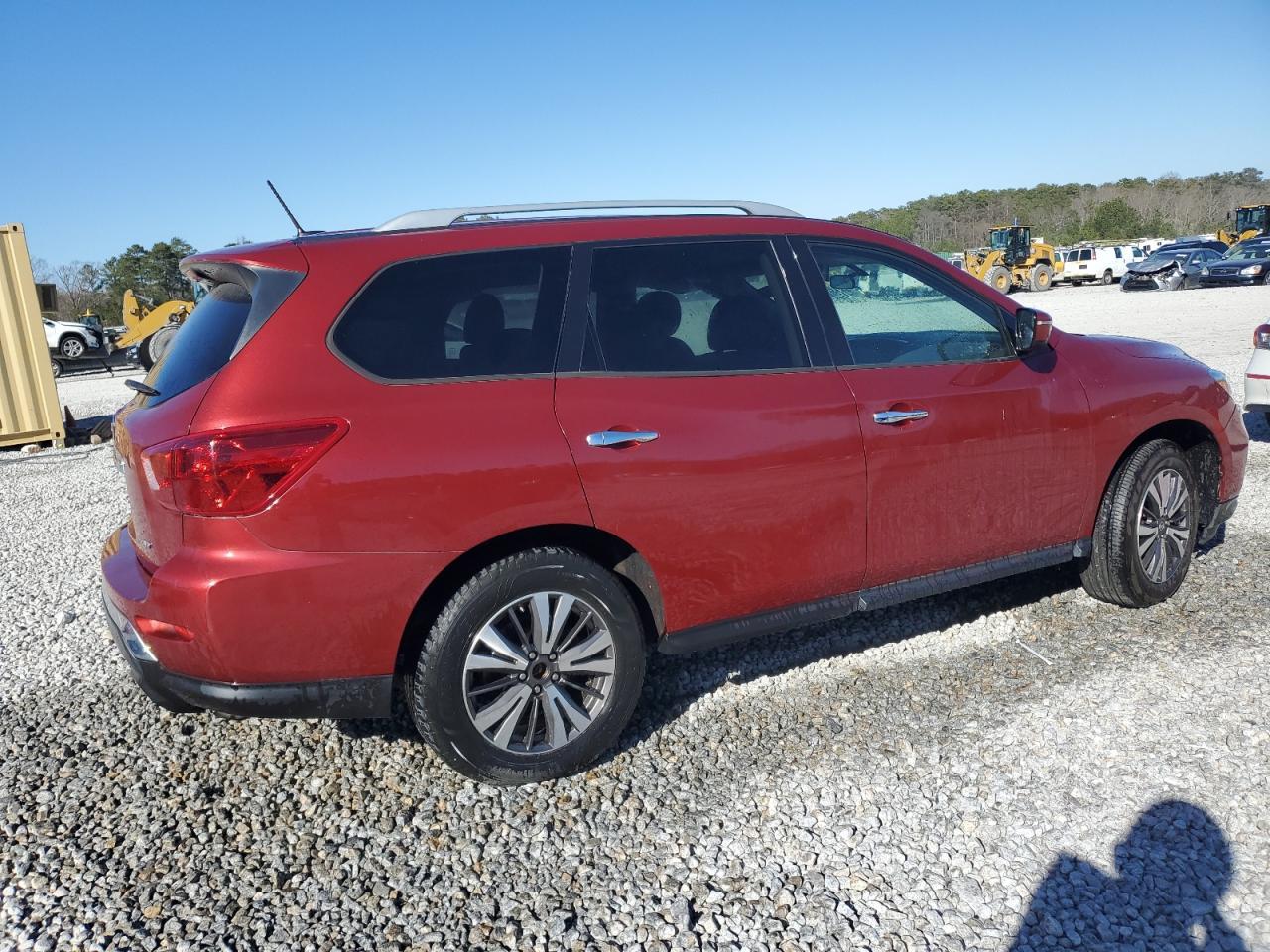 2017 NISSAN PATHFINDER - Фото 3