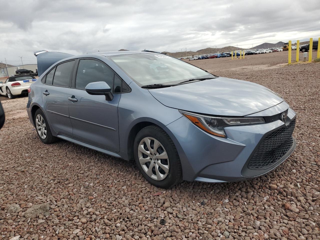 2022 TOYOTA COROLLA LE - Фото 4