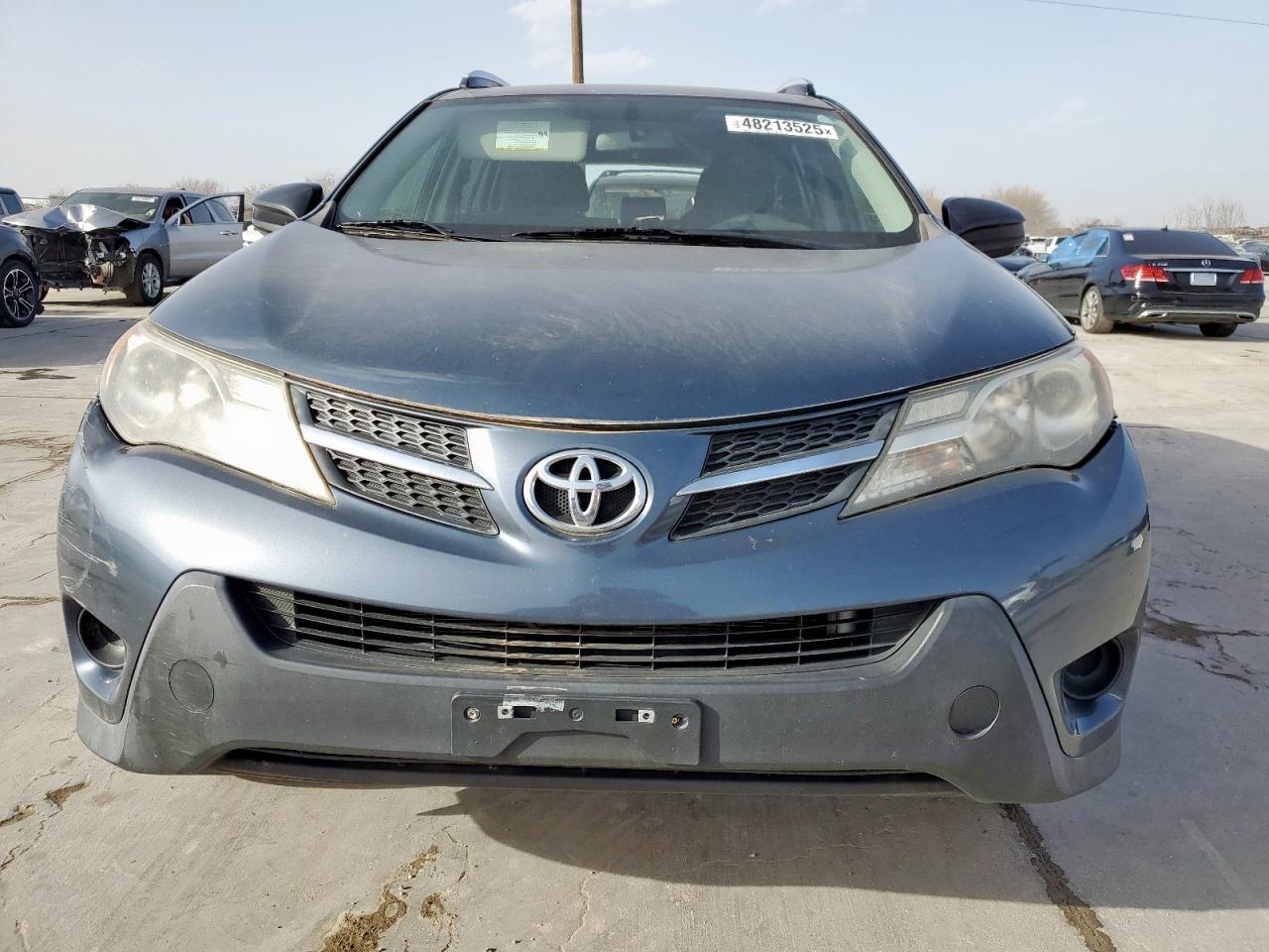 2014 TOYOTA RAV4 LE - Фото 5