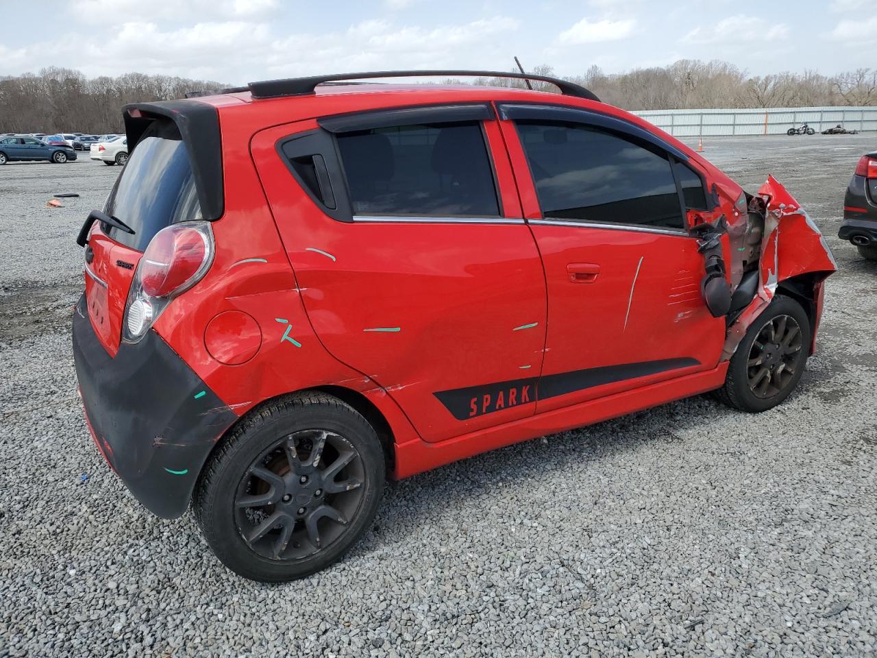 2014 CHEVROLET SPARK 2LT - Фото 3