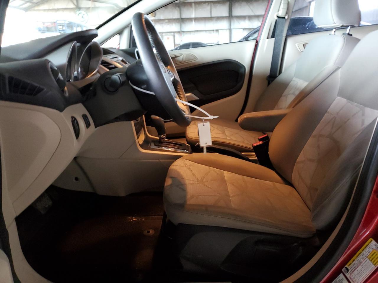 2013 FORD FIESTA SE - Image 7