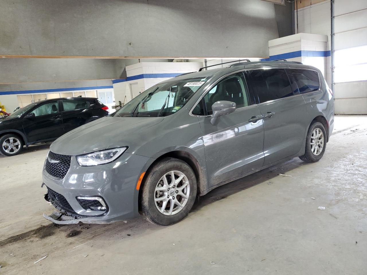 2022 CHRYSLER PACIFICA T