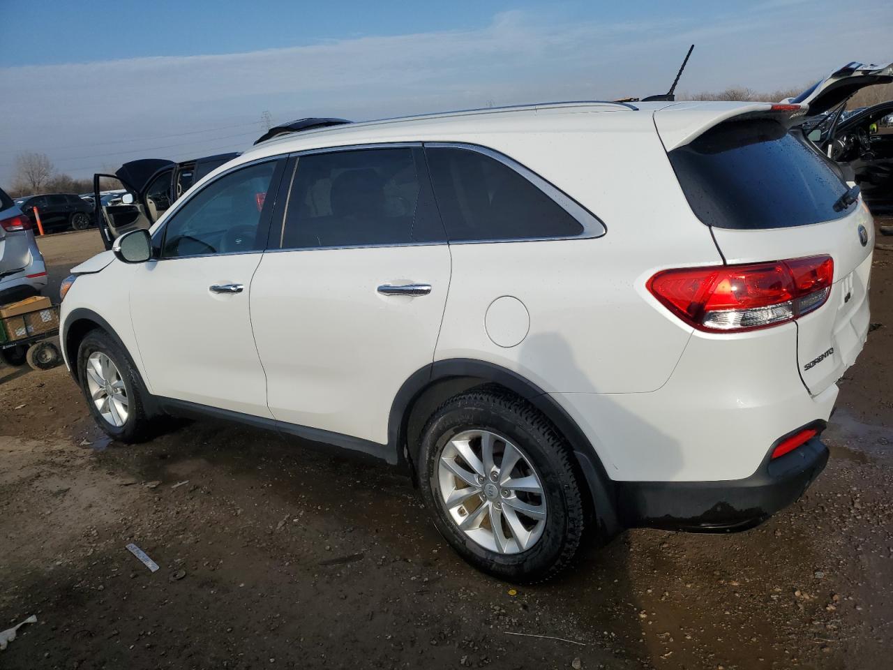 2017 KIA SORENTO LX - Фото 2