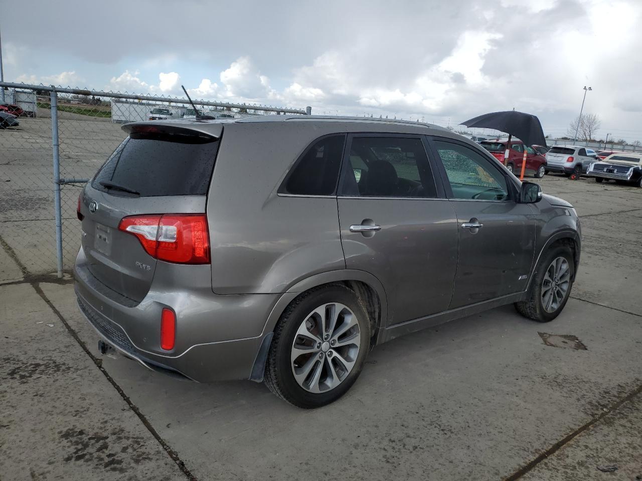 2015 KIA SORENTO SX - Image 3