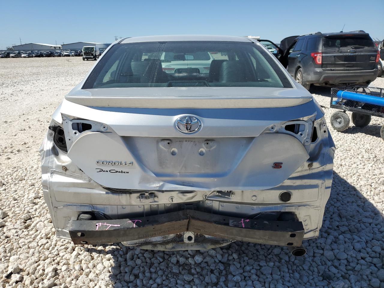 2016 TOYOTA COROLLA L - Фото 6
