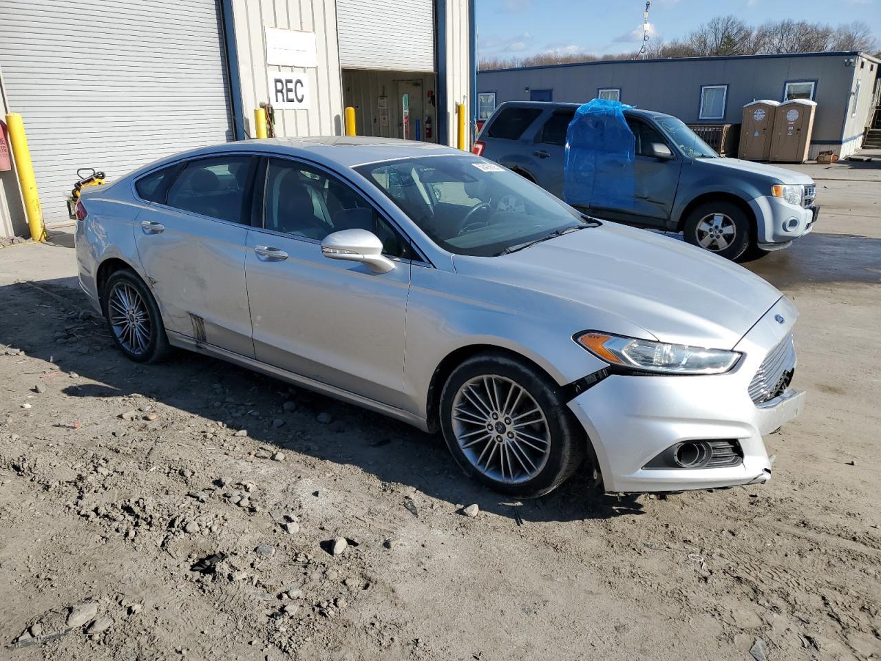 2013 FORD FUSION SE - Фото 4