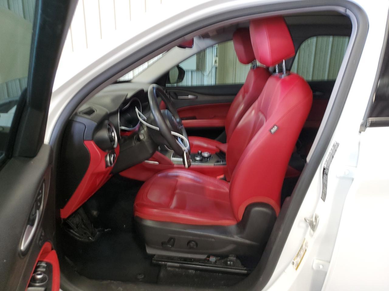 2019 ALFA ROMEO STELVIO TI - Image 7