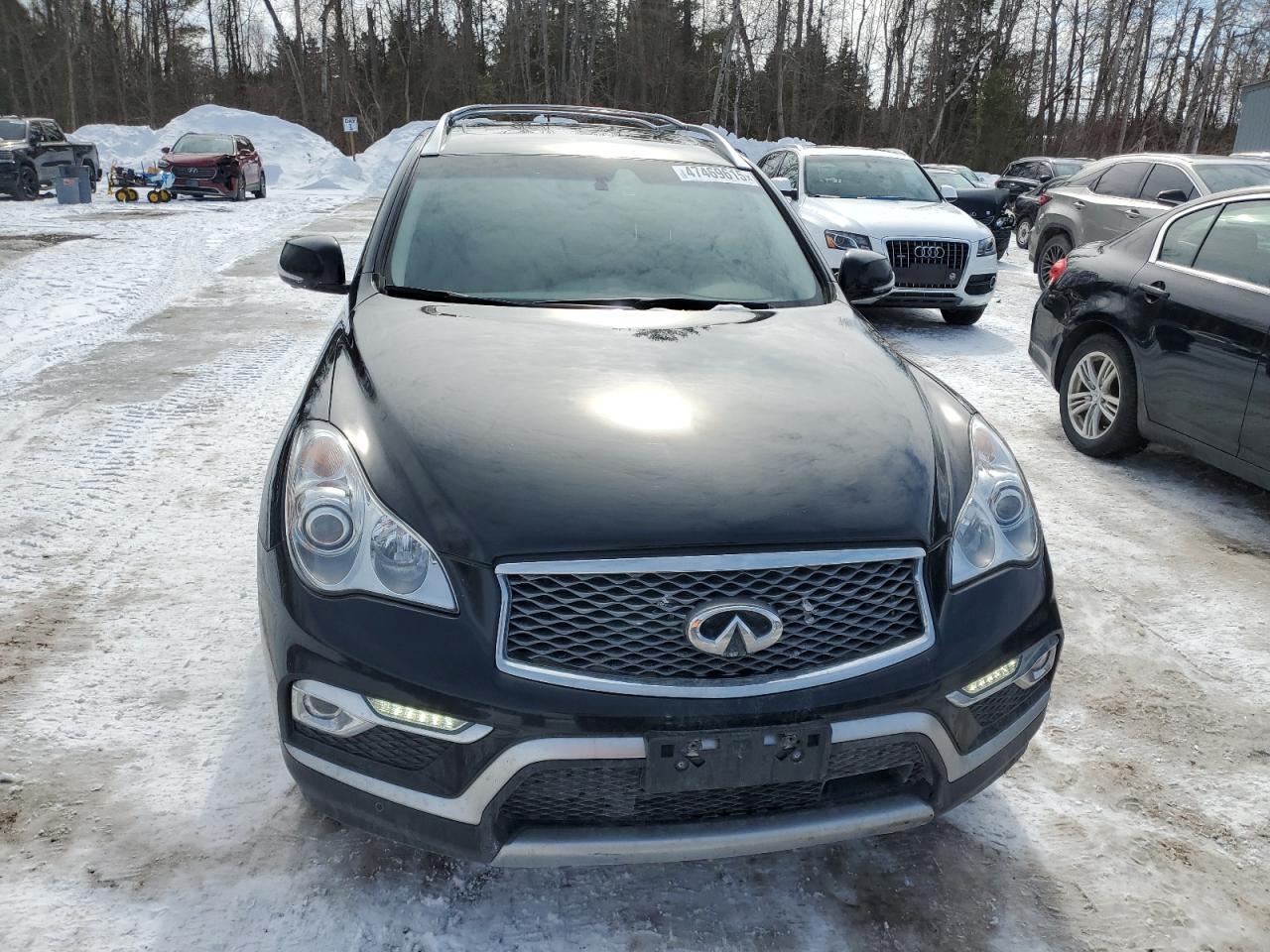 2016 INFINITI QX50 - Image 5
